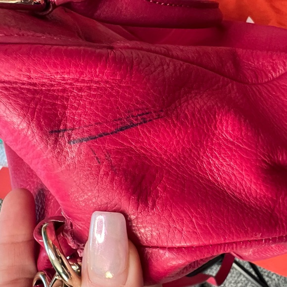 Pre-loved Kate Spade Pink Rectangle Leather Bag with Bow - Picture 9 of 14